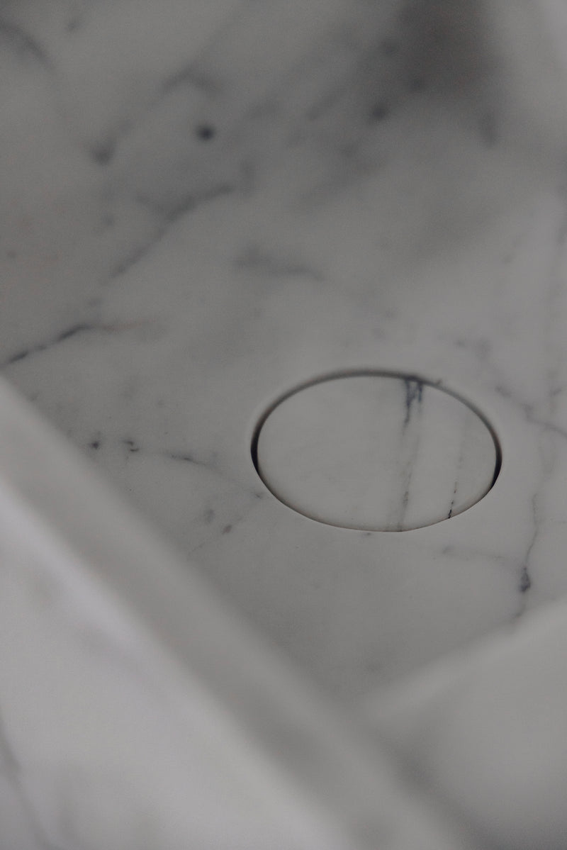 Marble Sink Small - Calacatta